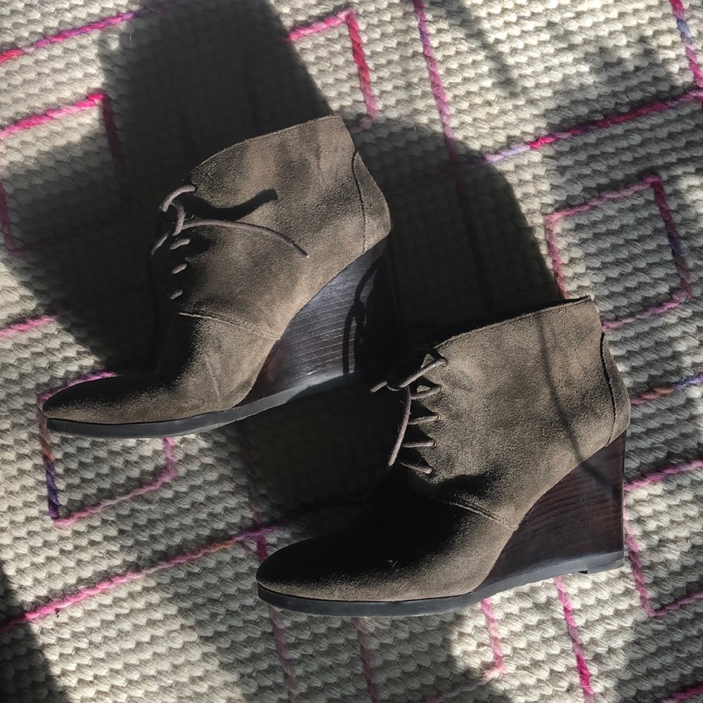 Franco Sarto wedge boots